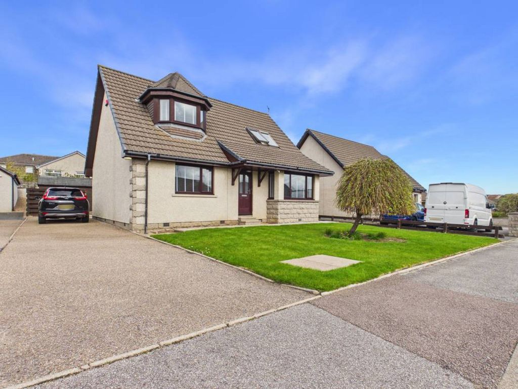 Property photo 1 of 33