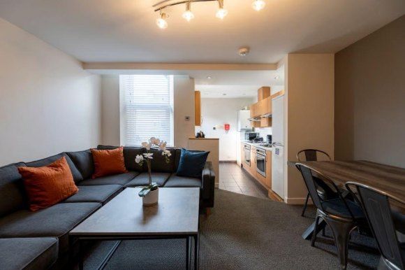 Property photo 3 of 15 9520633.Jpg