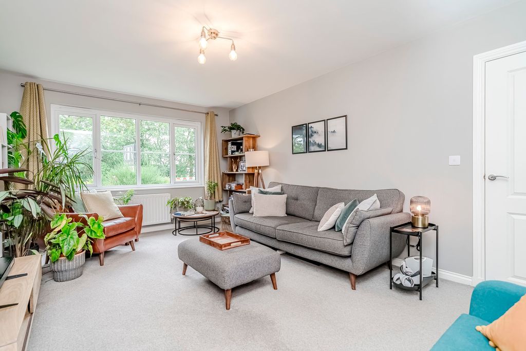 Property photo 3 of 56