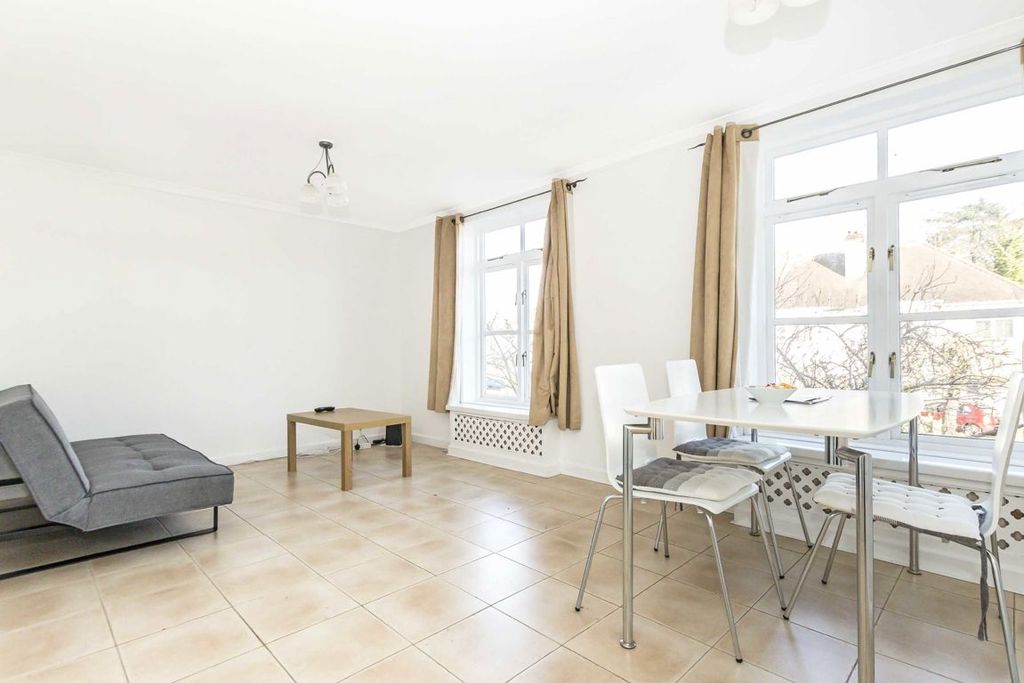 Property photo 2 of 4