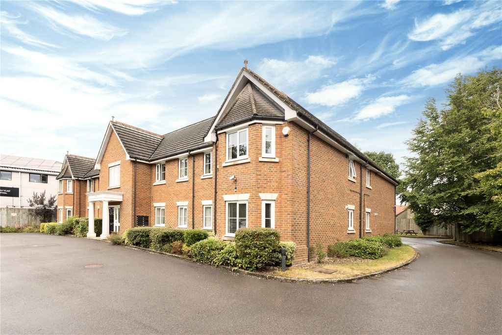 Property photo 1 of 18 Picture No. 01