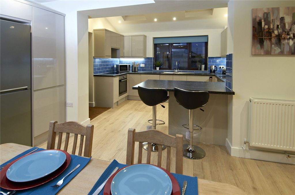 Property photo 2 of 16 Picture No. 08