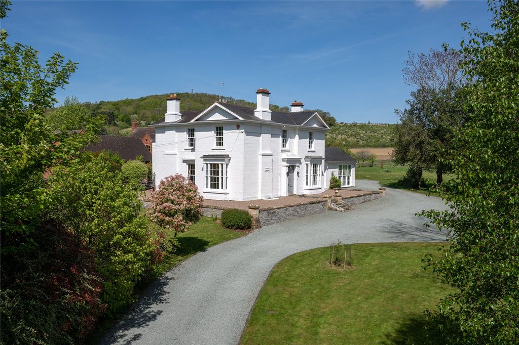 Property photo 1 of 20 Picture No. 27