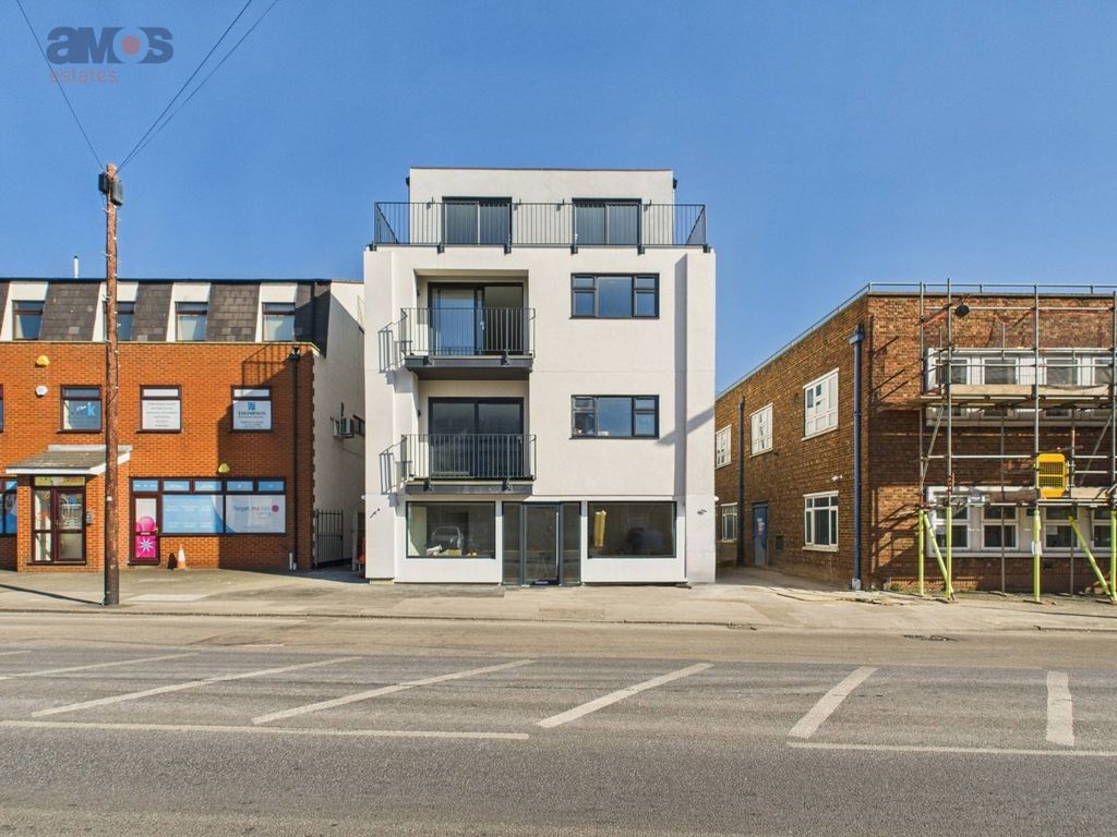 Property photo 1 of 15 4031910