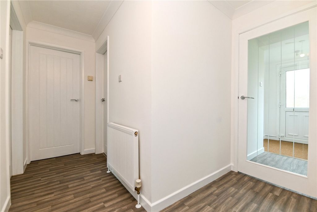 Property photo 3 of 15 Picture No. 05