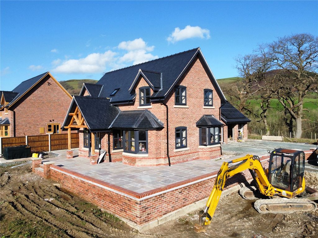 Property photo 3 of 18 Picture No. 16