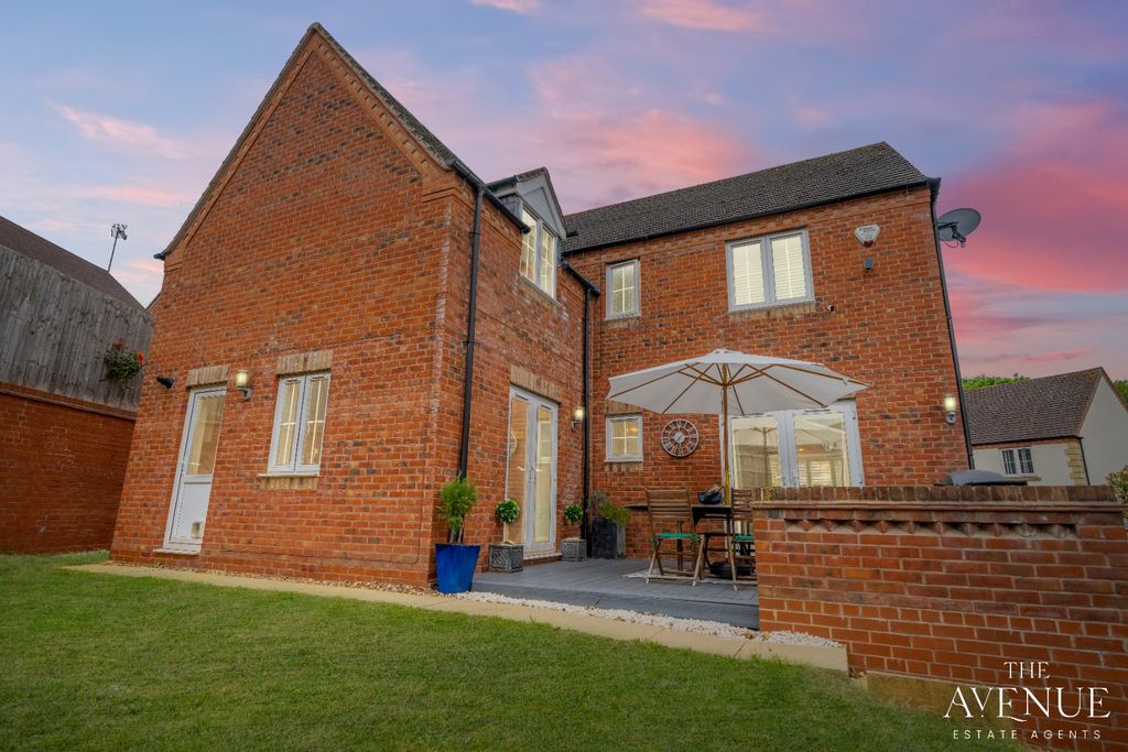 Property photo 2 of 48 4191574