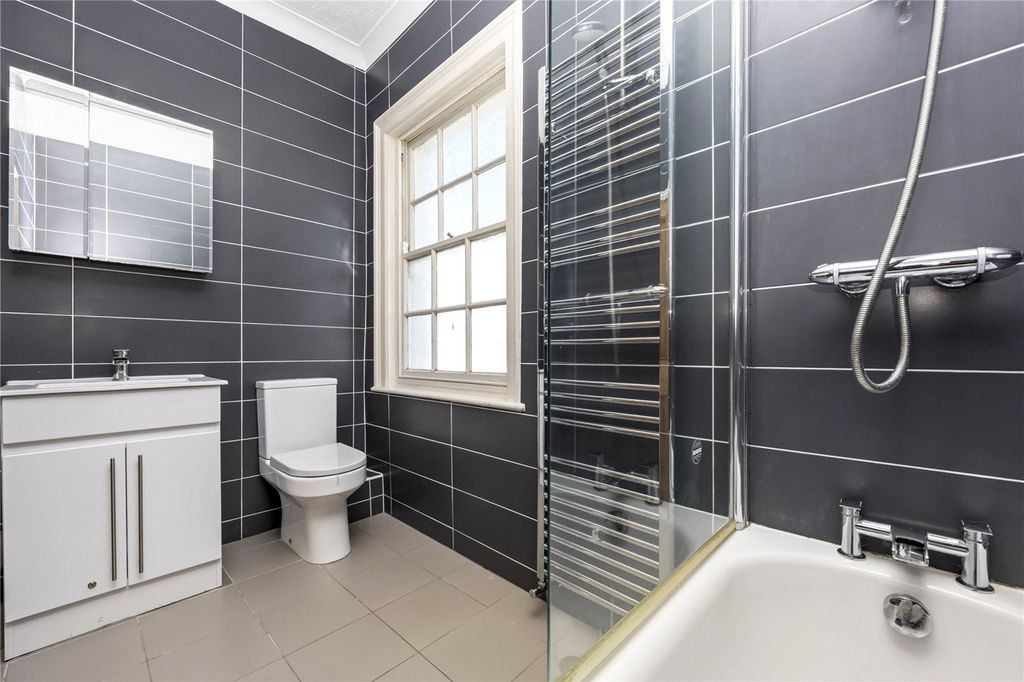 Additional image 8 of 2 bed flat to rentMedina Villas, Hove, East Sussex BN3