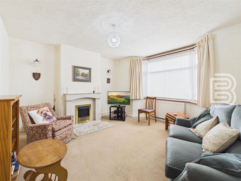 Property photo 2 of 20 Cam03823G0-Pr0259-Still007.Jpg