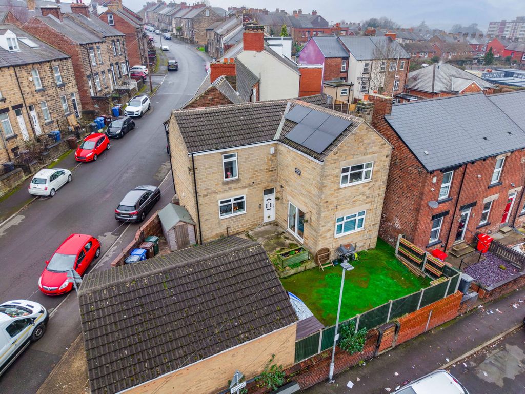 Property photo 1 of 28