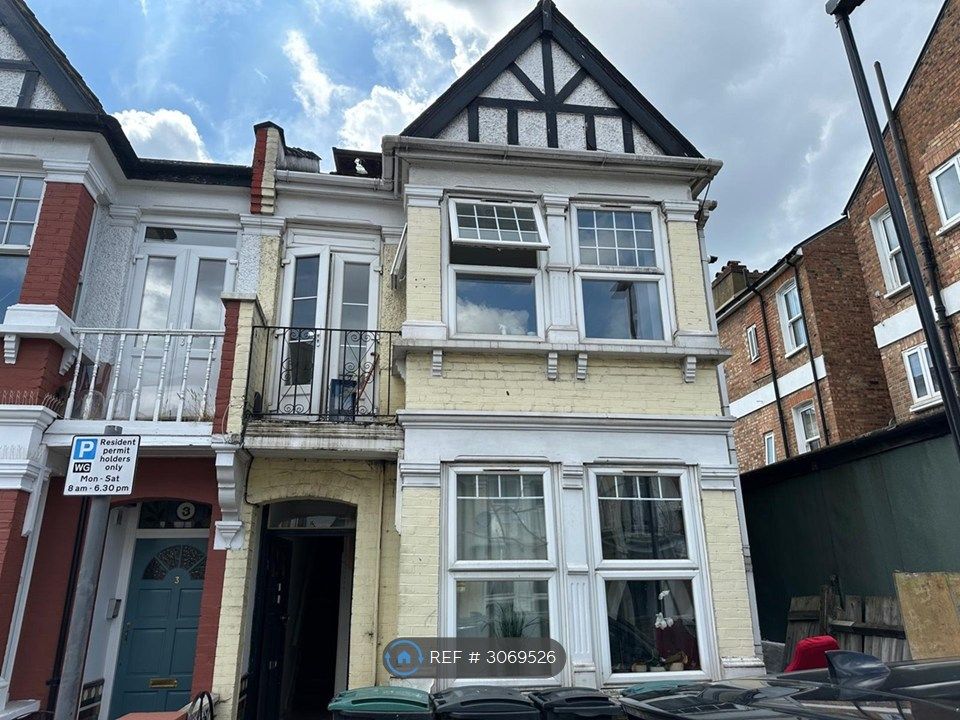 Property photo 1 of 9