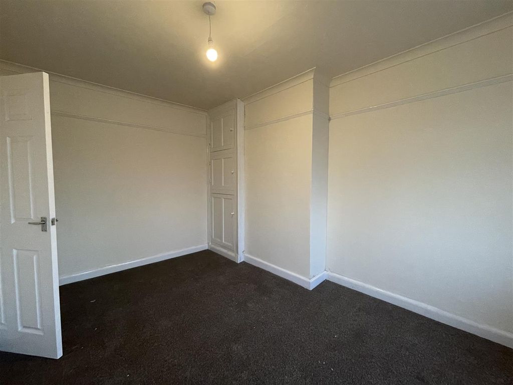 Property photo 3 of 6 Tempimage0X1Hzb.Jpg