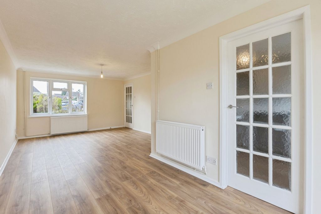 Property photo 3 of 21 Pbox-Img.Jpg