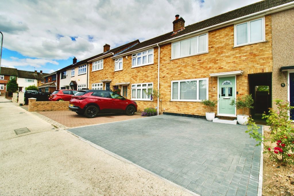 Property photo 1 of 30