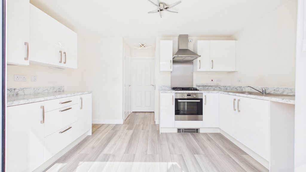 Property photo 2 of 13 7Cb65E12582d46F58F3517Ef2Fd58Dd6_100_Cam02351G0-Pr