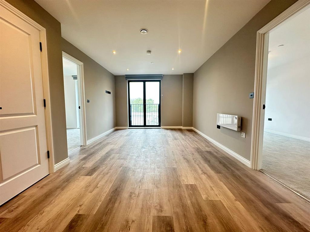 Property photo 3 of 10 Img-20240410-Wa0018.Jpg