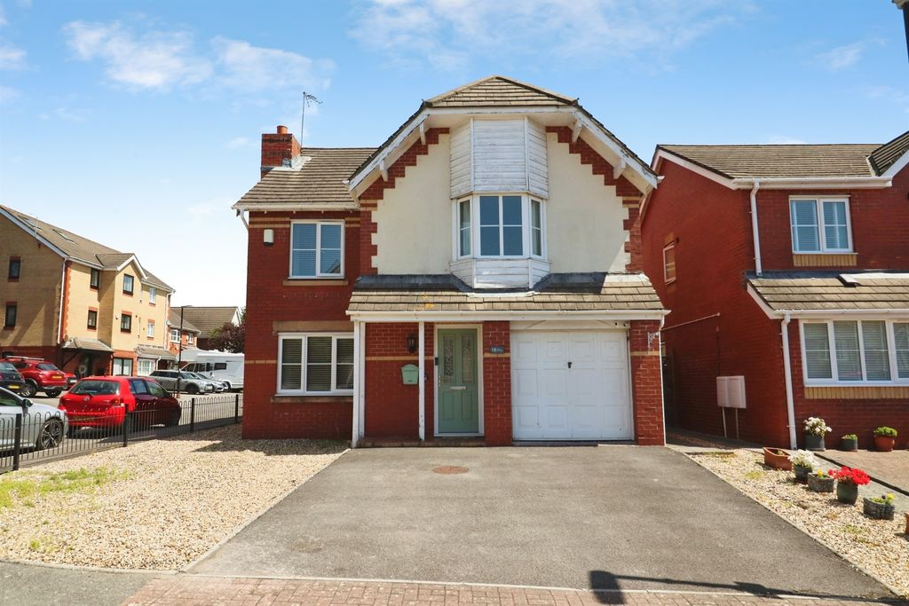 Property photo 1 of 19