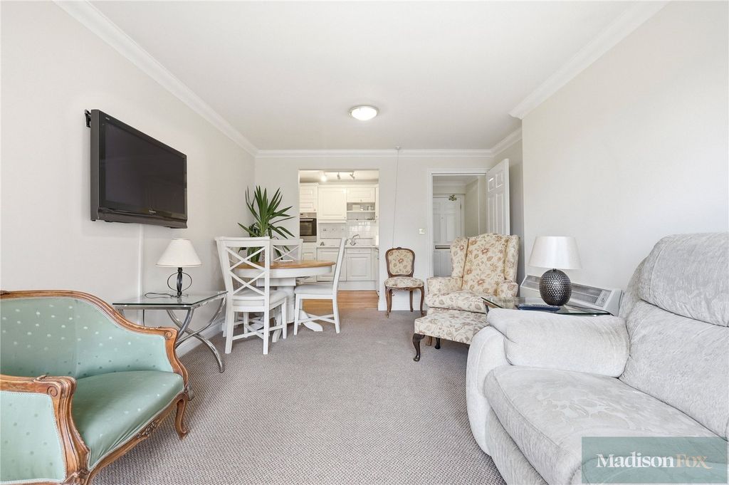 Property photo 3 of 21 Picture No. 20