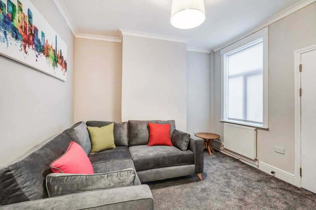 Property photo 1 of 21 Photo 1