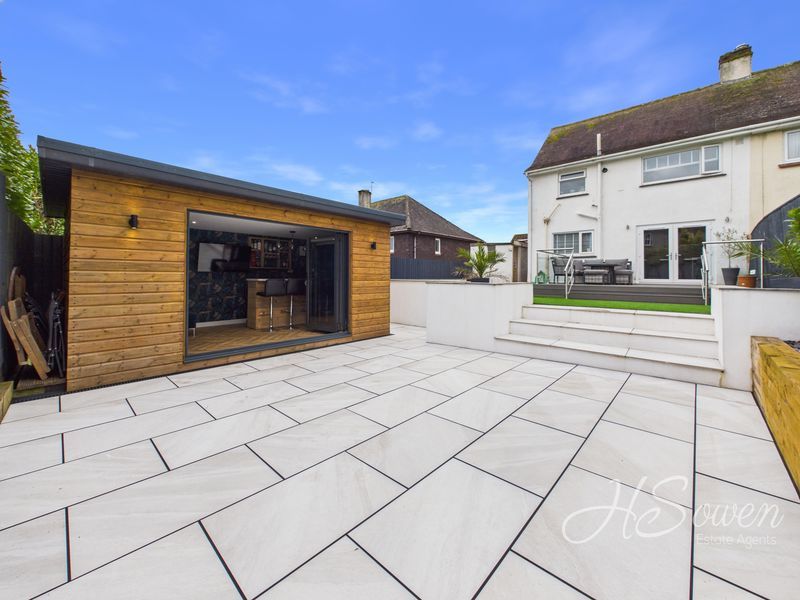 Property photo 1 of 26 Photo 15