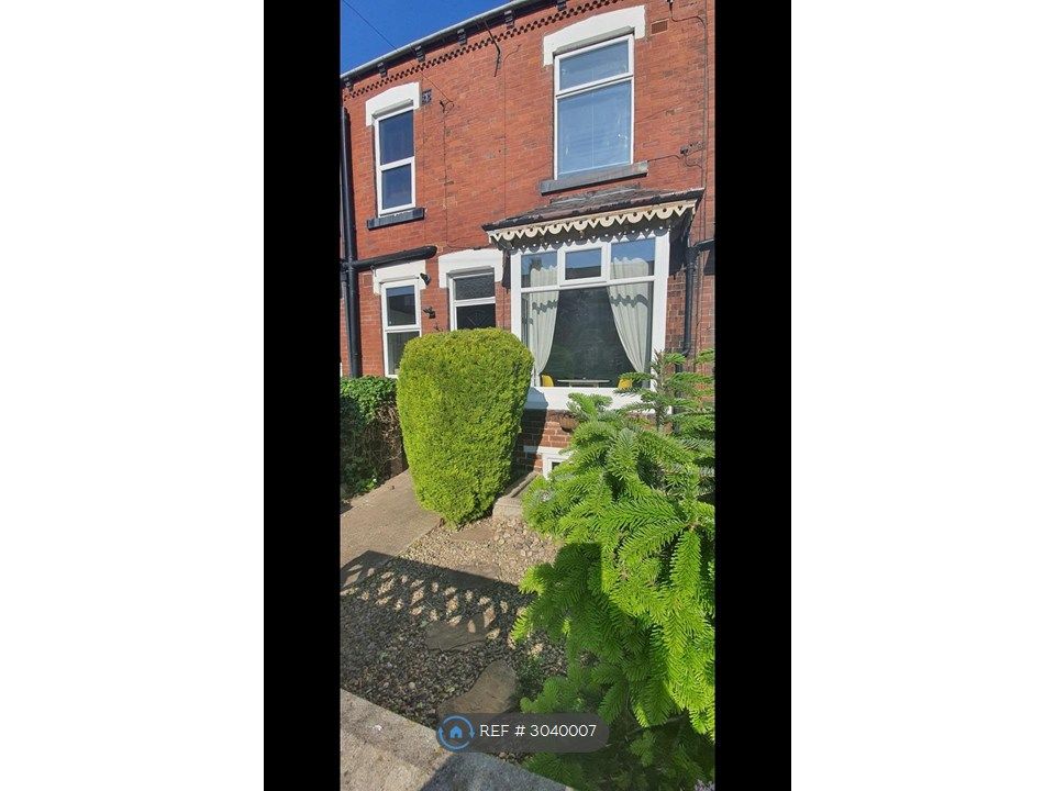 Property photo 3 of 32