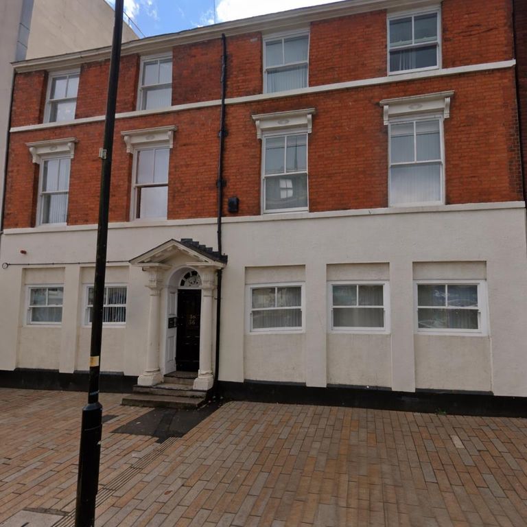 Property photo 1 of 1 Georgian Townhouse On Pedestrian Street.Png