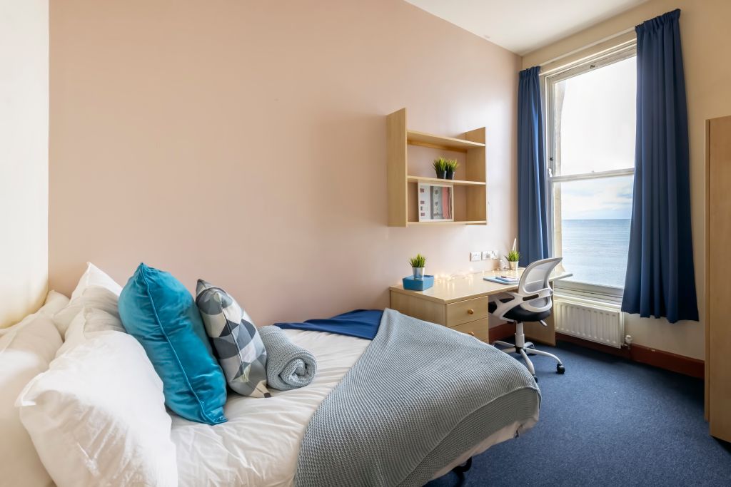 Property photo 1 of 1 Blaenwern Budget Sea Collection