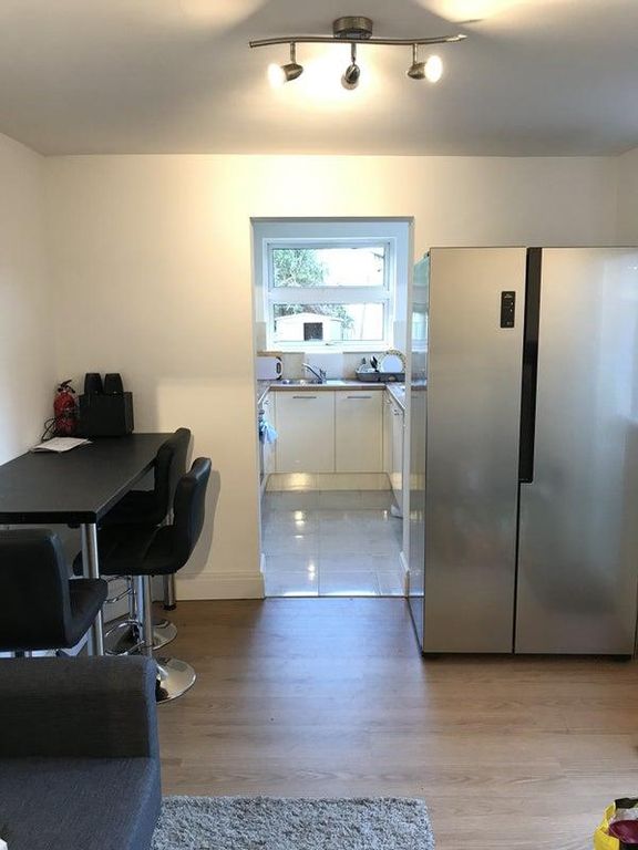 Property photo 3 of 4 Communal Dining Room.Jpg