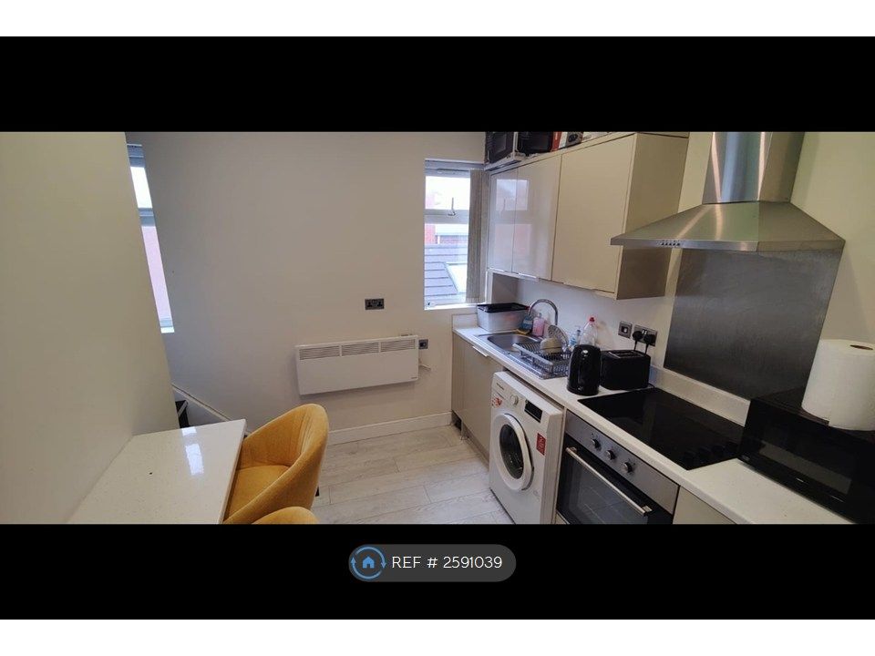 Property photo 2 of 14