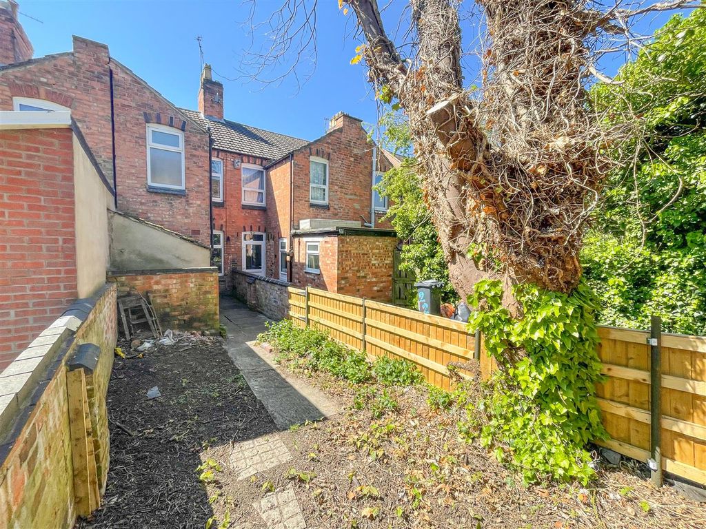 Property photo 1 of 19 Aml Disclaimer