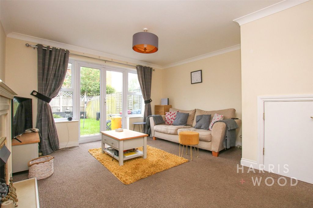 Property photo 2 of 14 Picture No. 17