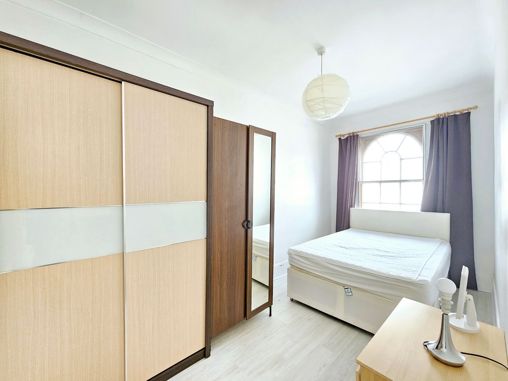 Property photo 2 of 4