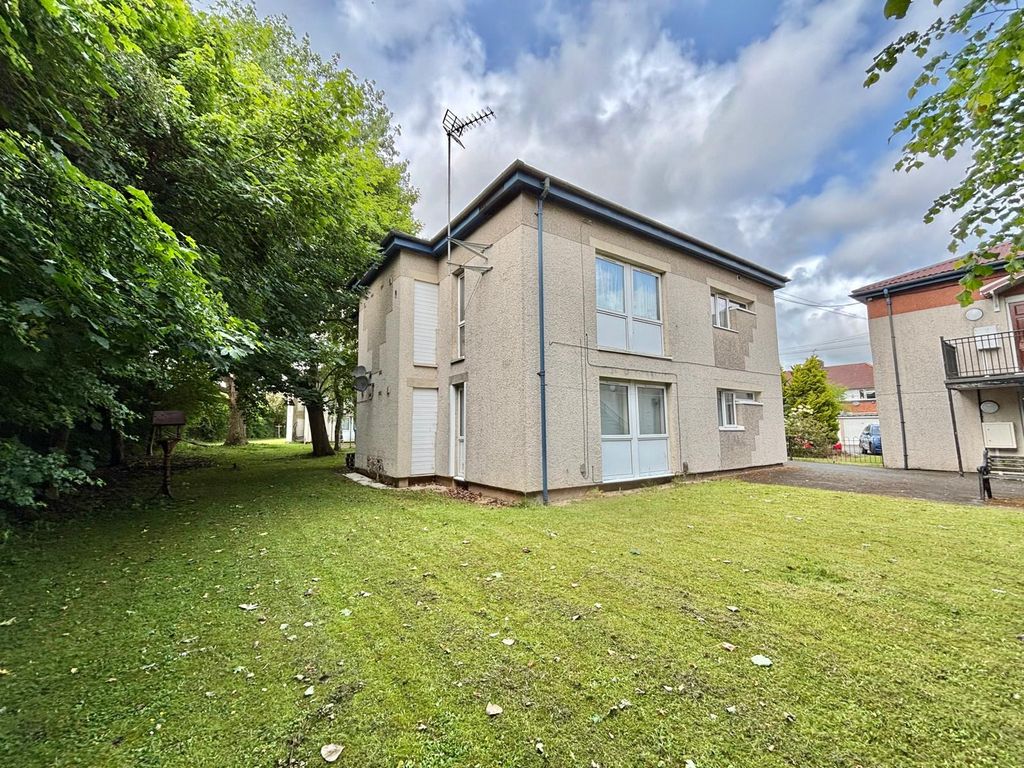 Property photo 1 of 7 Front