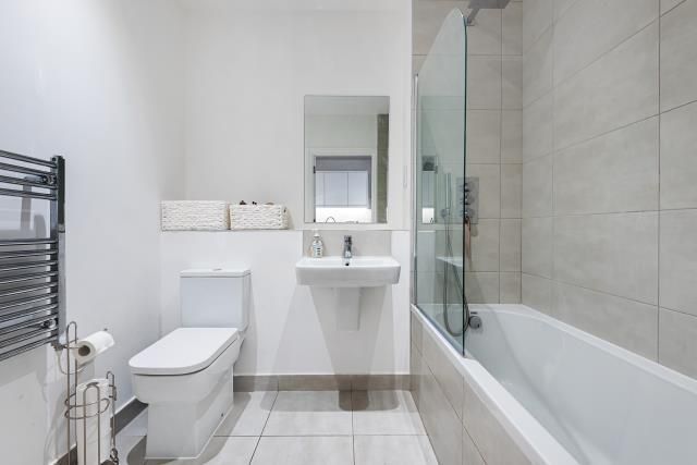 Property photo 3 of 8 Bathroom