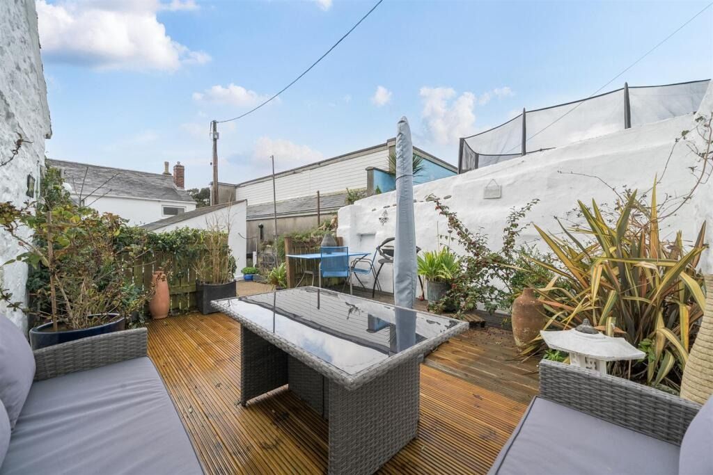 Property photo 3 of 25 4849383