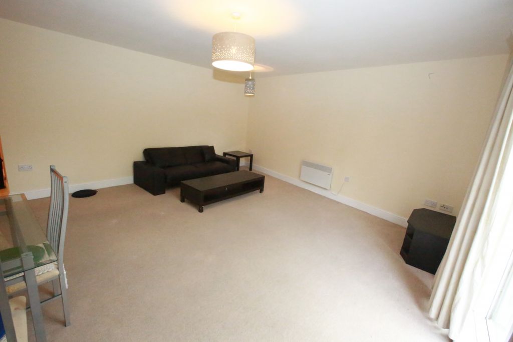 Property photo 2 of 9 Gallery