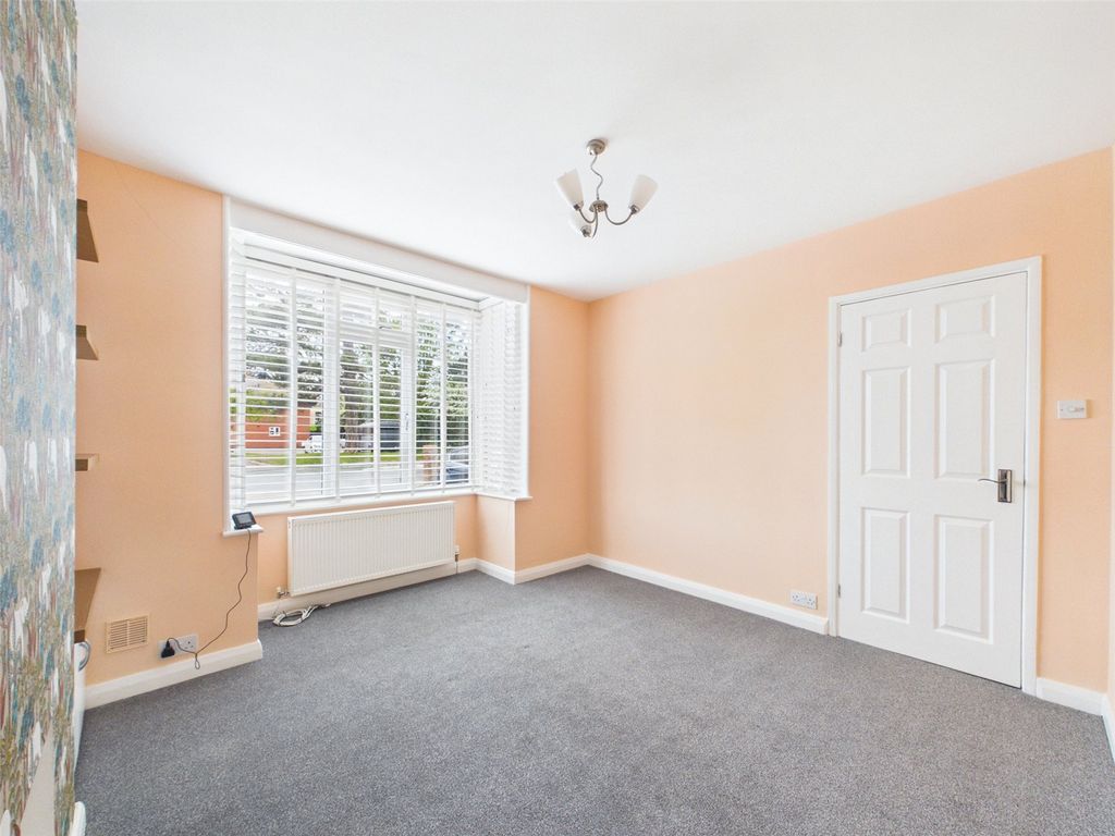 Property photo 3 of 16 Picture No. 13