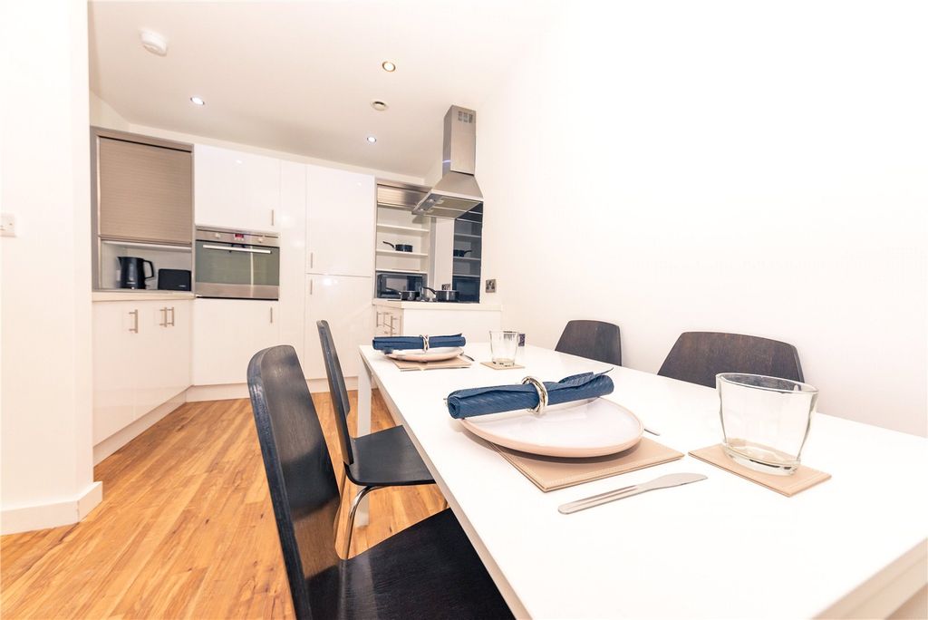 Property photo 2 of 11 Picture No. 07