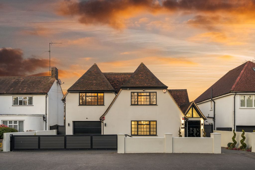 Property photo 1 of 35 Picture No. 55