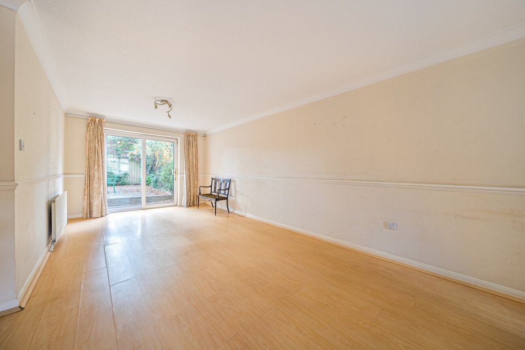 Property photo 3 of 19 Picture No. 36