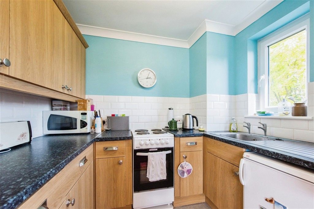 Property photo 2 of 6