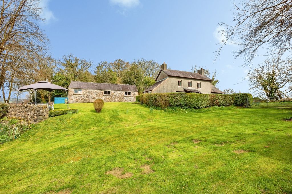 Property photo 1 of 24 Pbox-Img.Jpg