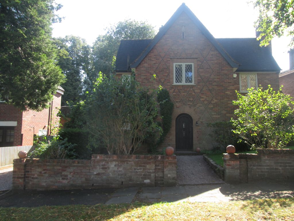 Property photo 2 of 46
