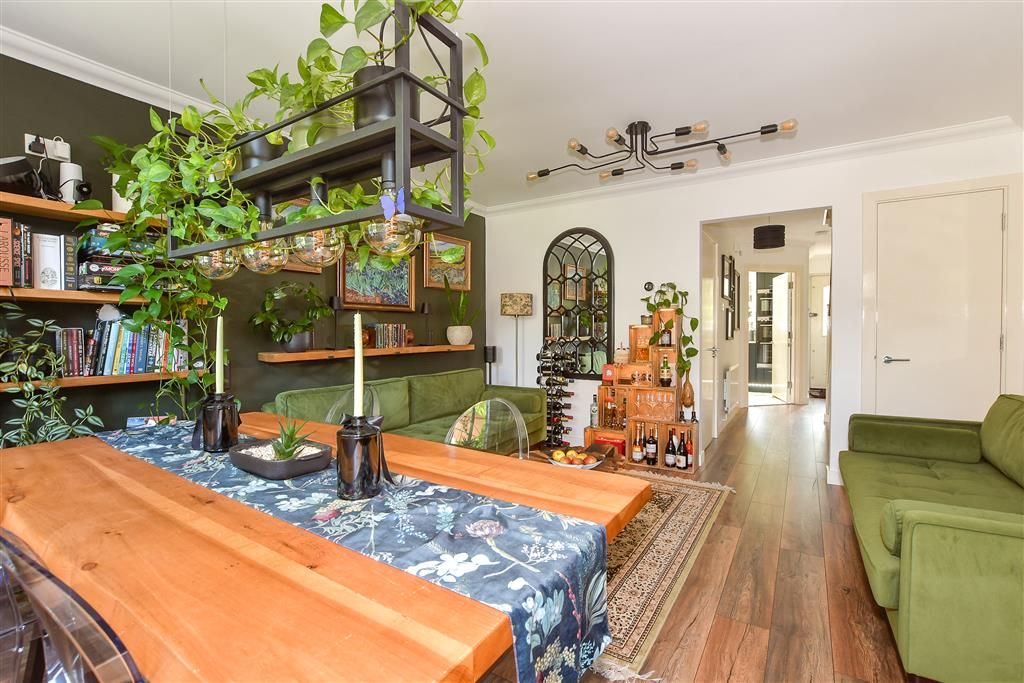 Property photo 3 of 16 Lounge/Dining Room