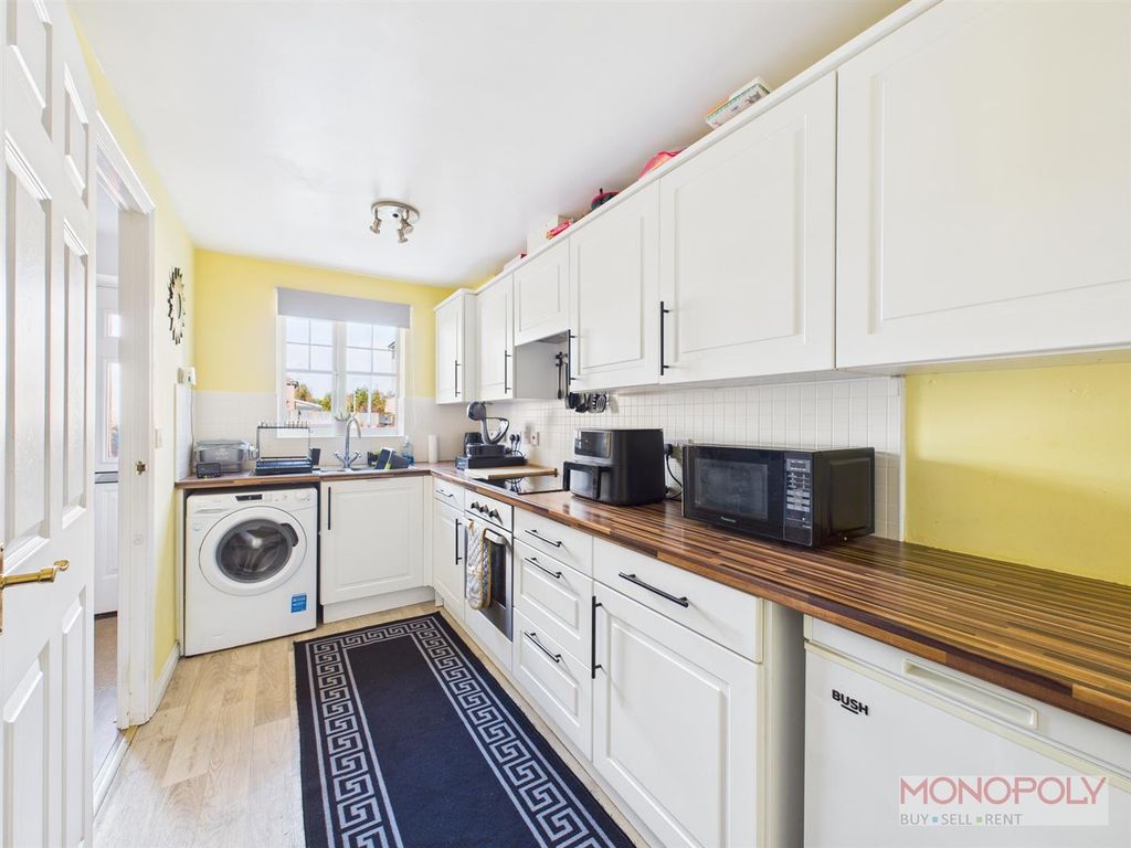 Property photo 2 of 13 Kitchen/Diner