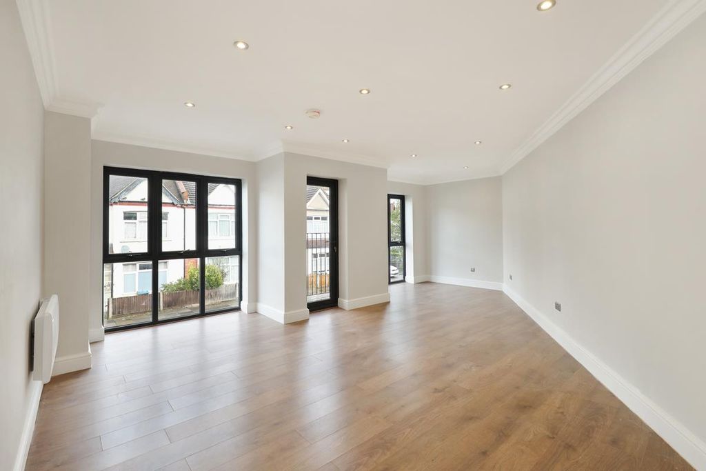 Property photo 1 of 10 5A1A9915.Jpg