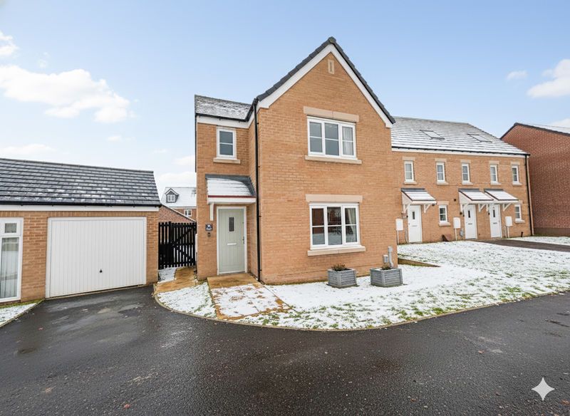 Property photo 1 of 13 Photo 12