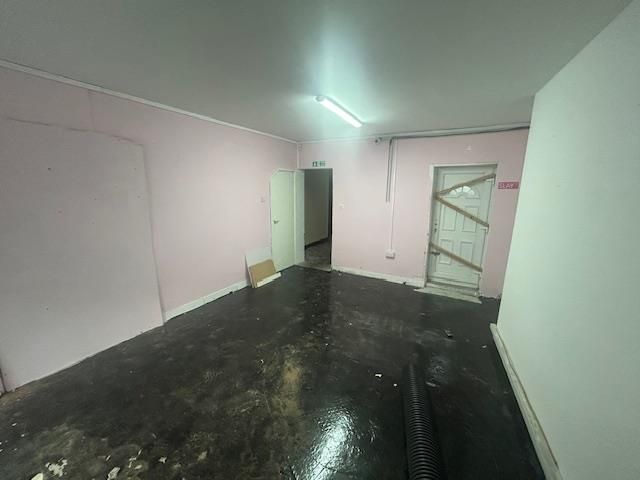 Property photo 3 of 8 Img_0432.Jpg