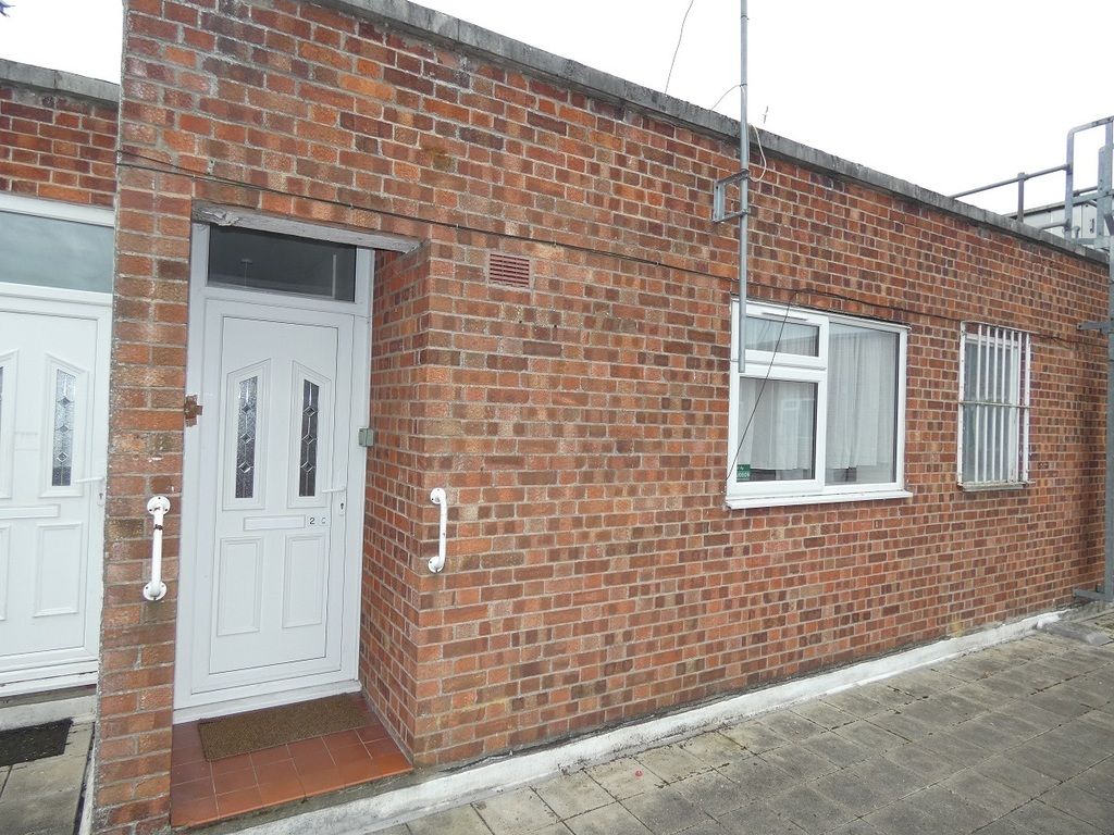 Property photo 1 of 5