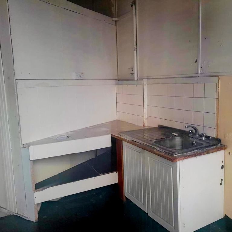 Property photo 1 of 3